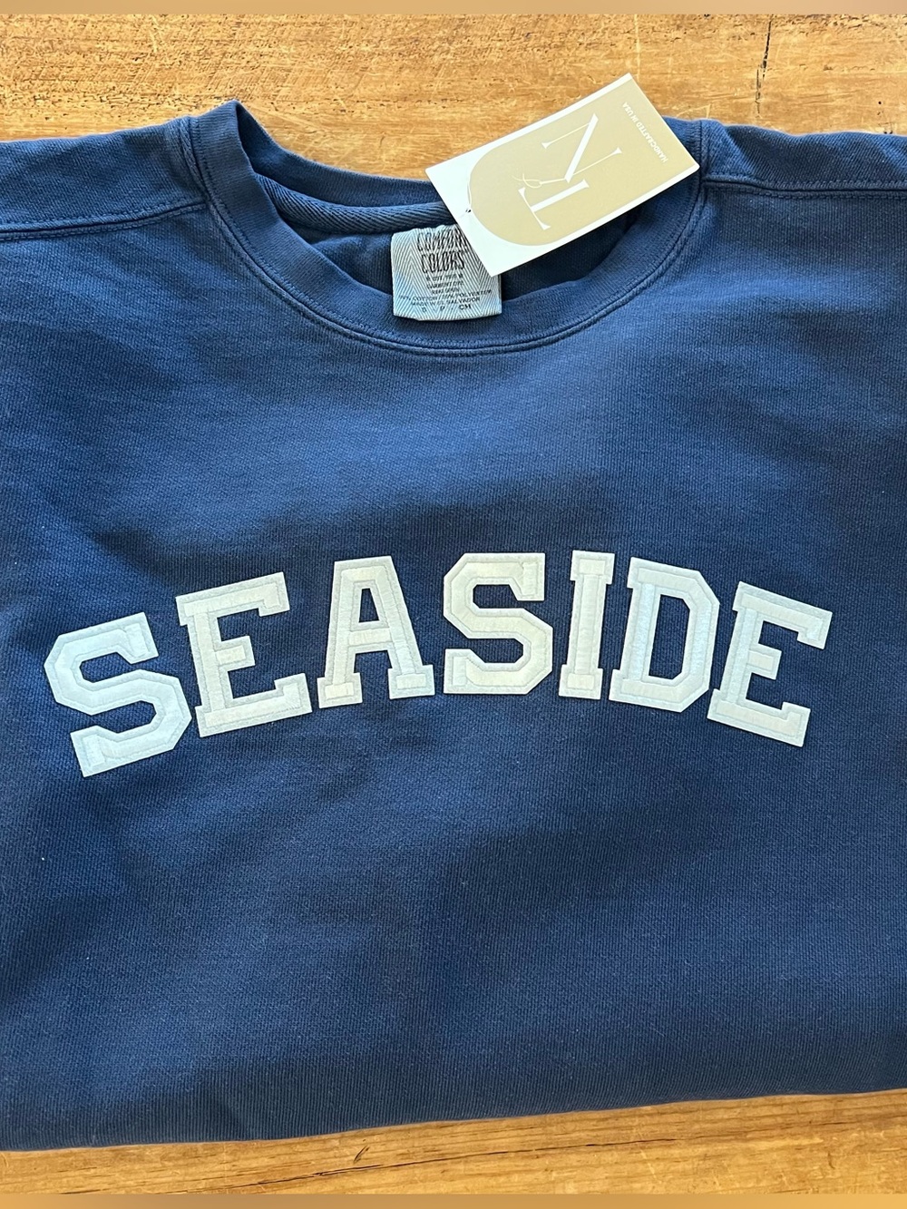 NWT!!! Comfort Colors 'Seaside' Navy Crewneck Sweatshirt size small